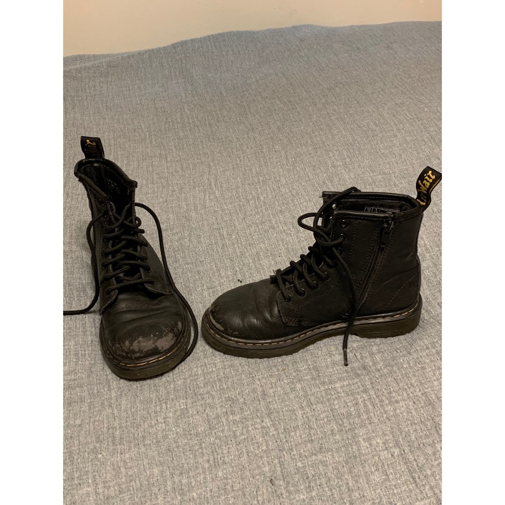 Dr‎ Martens Black Leather Lace Up Zip Kids Boots Size 1 US